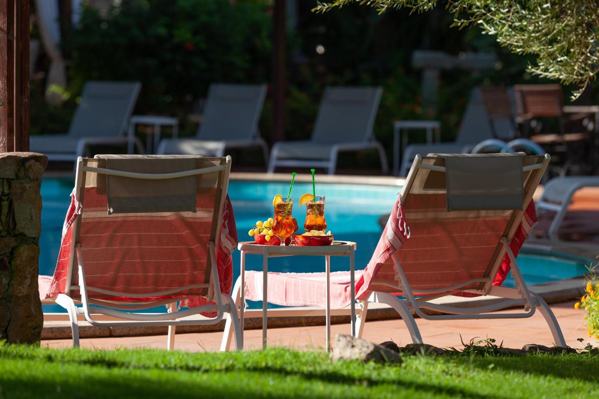Nora Club Hotel & Spa Pula Eksteriør bilde